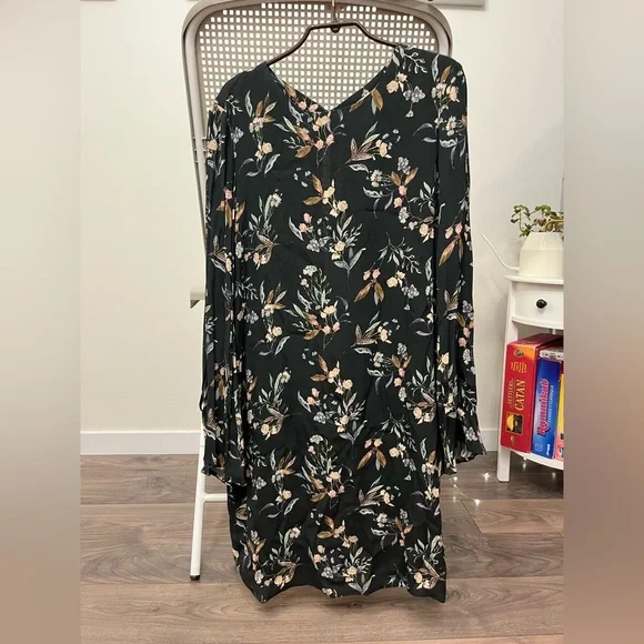 Mango Dresses Mango Flower Prints Kneelength Longsleeve Dress